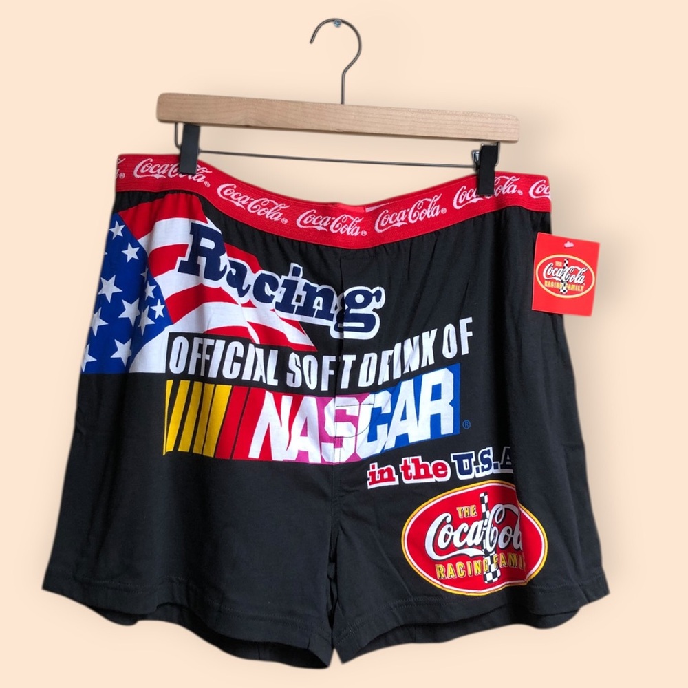 Coca-Cola NWT Racing NASCAR Novelty Boxer Shorts Cotton Colorful MENS L (36-38)